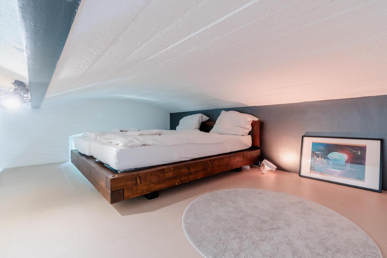 Homebydoni - Kueche I Terrasse I 500 Mbits Wifi I Design Loft Nahe Rmcc & Staatstheater Wiesbaden Ngoại thất bức ảnh